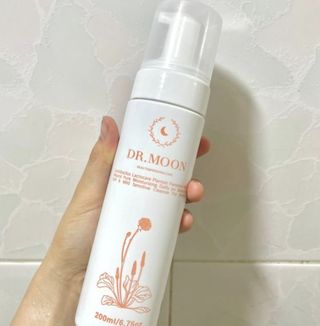 MF프리 [닥터문] 유산균 락토케어 질경초 여성청결제 200ml (폼타입) — 5점을 준 리뷰어가 2022년 7월 올린 사용 사진