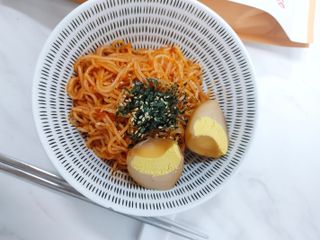 [한면원] 비빔국수 2인분 — 5점을 준 리뷰어가 2022년 8월 올린 사용 사진