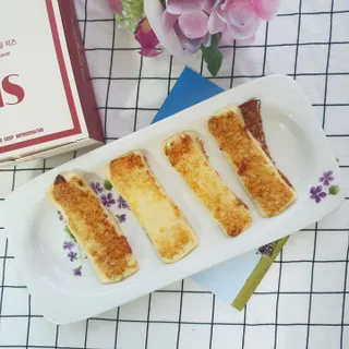 앙투어솔레 아일랜드 구워먹는 치즈 100 자연 치즈 와인안주 300g(100g x 3팩) — 5점을 준 리뷰어가 2022년 9월 올린 사용 사진