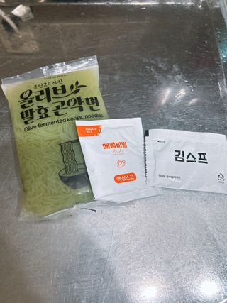 클린24시간 올리브 발효곤약면 찰비빔면 1세트-(3봉) — 4.5점을 준 리뷰어가 2024년 4월 올린 사용 사진