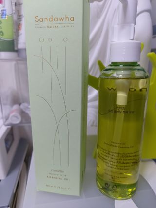 스킨큐어 산다화 순한 클렌징 동백 오일 200ml — 5점을 준 리뷰어가 2023년 8월 올린 사용 사진