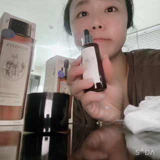 보타니티 [홍]조[진]정[결]케어 플라본 부스터 210ml / 플라본 세럼 50ml — 4점을 준 리뷰어가 2022년 7월 올린 사용 사진