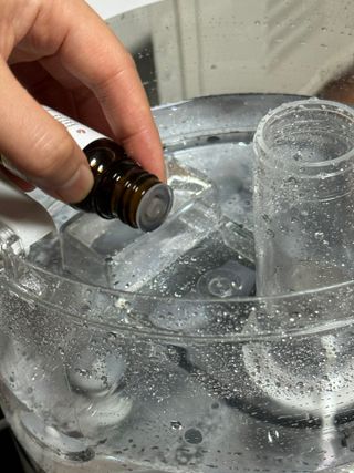 자연의 향으로 셀프 아로마테라피! 그리니프 퓨어에센셜오일 13종 (랜덤) — 4점을 준 리뷰어가 2024년 1월 올린 사용 사진