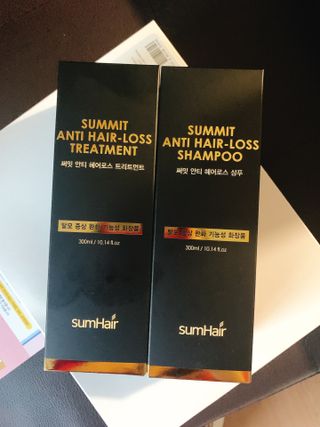 썸헤어 / SUMHAIR 썸헤어  써밋 안티 헤어로스 샴푸+트리트먼트 — 4점을 준 리뷰어가 2021년 5월 올린 사용 사진