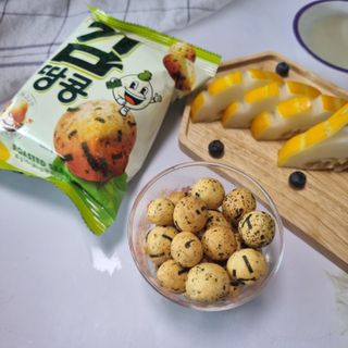 오리온 오징어땅콩의 짭짤고소 신제품, 구운김땅콩 — 5점을 준 리뷰어가 2022년 5월 올린 사용 사진