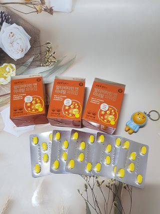 서울약사신협_내몸애발란스멀티비타민앤미네랄파워업_800mg x 90정 — 5점을 준 리뷰어가 2021년 8월 올린 사용 사진