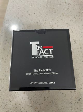 The Fact 더팩트 에스에프엔 브라이트닝 안티 링클 크림 50ml — 5점을 준 리뷰어가 2022년 5월 올린 사용 사진