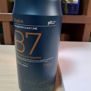 [포레스트스토리] 탈모증상완화 샴푸 1,000ml — 5점을 준 리뷰어가 2022년 6월 올린 사용 사진