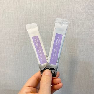 프롬노시베_이너뷰티 올데이 리지 스틱 — 4점을 준 리뷰어가 2021년 3월 올린 사용 사진