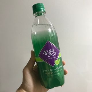 몽베스트 Montbest with Sparkling water Lime20병 — 5점을 준 리뷰어가 2022년 9월 올린 사용 사진