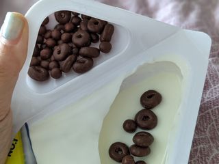 매일바이오 토핑요거트 — 5점을 준 리뷰어가 2021년 5월 올린 사용 사진