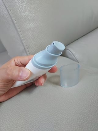 [스킨1004] 마다가스카르 센텔라 히알루-시카 워터핏 선세럼 50ml — 5점을 준 리뷰어가 2024년 5월 올린 사용 사진
