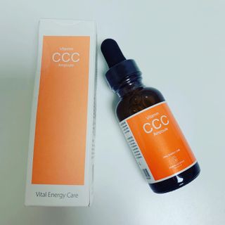 더마 사이언스 비타민 CCC 앰플 기미 브라이트닝 세럼 30ml — 4점을 준 리뷰어가 2021년 8월 올린 사용 사진