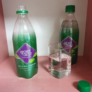 몽베스트 Montbest with Sparkling water Lime20병 — 5점을 준 리뷰어가 2022년 5월 올린 사용 사진