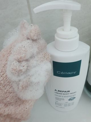 셀라피 에이리페어 크림 바디 워시 2세대 500ml — 5점을 준 리뷰어가 2021년 1월 올린 사용 사진