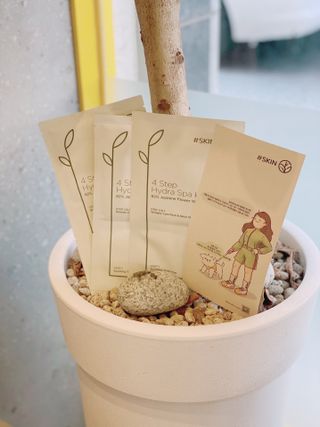 태그스킨 4스텝 주름개선 피부미백 영양 마스크팩 3개 세트(최신버전) — 5점을 준 리뷰어가 2022년 3월 올린 사용 사진