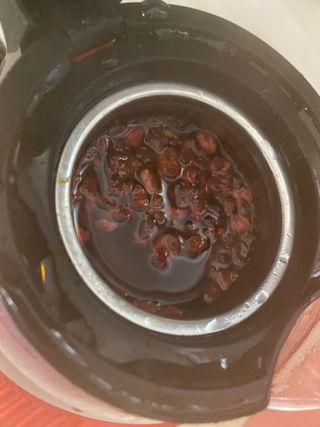 마시다 매혹적인 붉은 빛이 입안 가득히, 비트루트차 — 5점을 준 리뷰어가 2021년 3월 올린 사용 사진