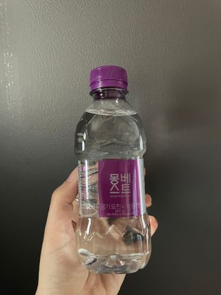 몽베스트 [MONTBEST] 330mL 20병 — 5점을 준 리뷰어가 2022년 4월 올린 사용 사진