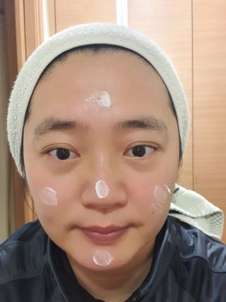 [후르디아] 72시간 블루베리 속살 수분크림 — 5점을 준 리뷰어가 2021년 2월 올린 사용 사진