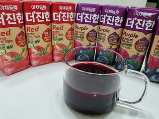 [롯데칠성] 야채듬뿍 더'진한 [롯데칠성] 야채는 이제 COLORFULL! 야채듬뿍  더 진한 레드 4개 +퍼플 4개 (총 8개) — 5점을 준 리뷰어가 2023년 6월 올린 사용 사진
