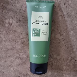 나인리스 데일리 인텐스 너리싱 컨디셔너 200ml / 6.76 fl.oz — 5점을 준 리뷰어가 2021년 11월 올린 사용 사진