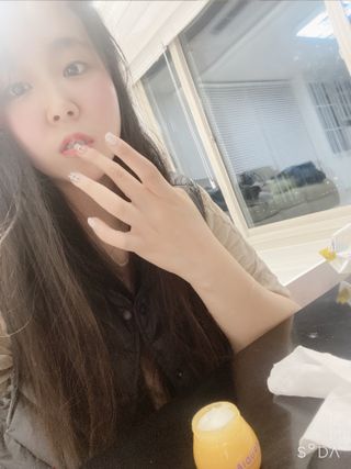 [후르디아] 올리브영 꿀과즙 립밤 2종 (블루베리/석류) — 4점을 준 리뷰어가 2022년 1월 올린 사용 사진