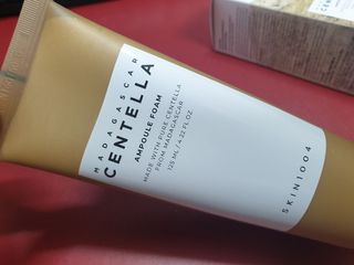 스킨1004 [SKIN1004] 마다가스카르 센텔라 앰플 폼 125ml — 5점을 준 리뷰어가 2024년 8월 올린 사용 사진