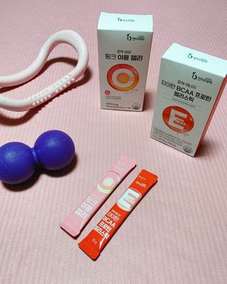 인디닥터 면역 생생 핑크 이뮨 젤리 + 타이탄 BCAA 프로틴 젤리스틱 — 4.5점을 준 리뷰어가 2022년 3월 올린 사용 사진