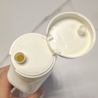 카프리나 프레쉬 산양밀크 어메이징 바디워시 500ml (오리지널향) — 5점을 준 리뷰어가 2023년 5월 올린 사용 사진