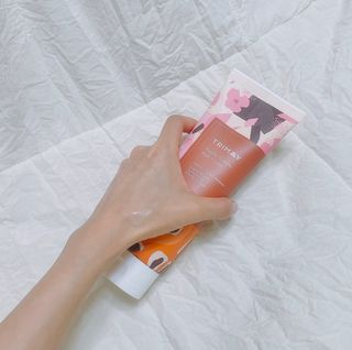 트리마이 주름개선 기능성의 퍼퓸 바디케어, 힐링 베리어 바디크림 3종 택1 — 4점을 준 리뷰어가 2022년 10월 올린 사용 사진