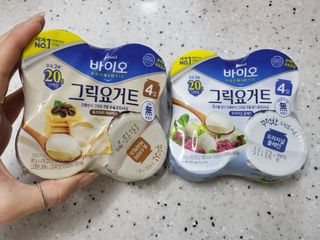 매일바이오 그릭요거트 오리지널 플레인 4개, 로스터리 커피믹스 4개 — 5점을 준 리뷰어가 2021년 12월 올린 사용 사진