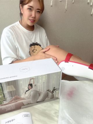 퓨어렉스 무선 종아리 EMS온열 마사지기 뷰티라인 BEAUTY LINE — 5점을 준 리뷰어가 2022년 8월 올린 사용 사진