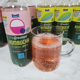 더그레잇티 콤부차 [매일유업] 더그레잇티 44kcal 콤부차 300ml *12개입 (오리지널 6개+베리리치 6개) — 5점을 준 리뷰어가 2023년 7월 올린 사용 사진