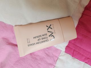 UVX 퀀텀 비너스 맑은 톤업 선세럼 — 5점을 준 리뷰어가 2024년 2월 올린 사용 사진