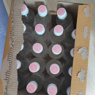 아쿠아스 플레이버워터 [아쿠아스] 제로칼로리 플레이버워터 복숭아/청포도 1BOX 20개입 — 5점을 준 리뷰어가 2021년 4월 올린 사용 사진