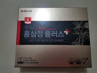 서울약사신협_투데이홍삼정플러스스틱_10g x 30포 — 5점을 준 리뷰어가 2021년 5월 올린 사용 사진