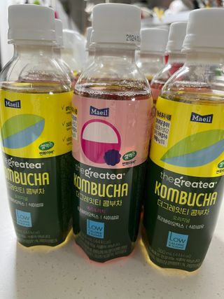 더그레잇티 콤부차 [매일유업] 더그레잇티 44kcal 콤부차 300ml *12개입 (오리지널 6개+베리리치 6개) — 5점을 준 리뷰어가 2023년 7월 올린 사용 사진