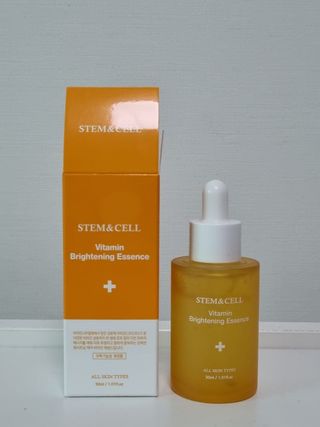 체르엠 스템앤셀 비타민 브라이트닝 에센스 30ml 1개 — 5점을 준 리뷰어가 2022년 2월 올린 사용 사진