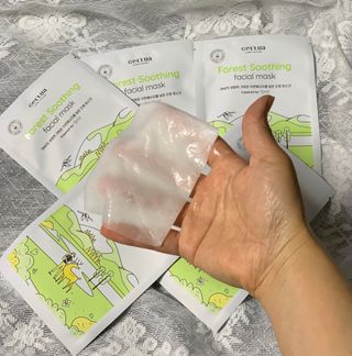 세뚜아(Cettua) [세뚜아] 포레스트 수딩 마스크 Cettual Forest  Soothing Mask 5매 — 5점을 준 리뷰어가 2024년 4월 올린 사용 사진