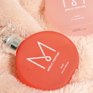 자연스러운 샴푸향이 나는 메블릭퍼퓸 케라 50ml +상큼달달한 라즈베리향이 나는 메블릭퍼퓸 라즈베리 50ml — 4.5점을 준 리뷰어가 2022년 9월 올린 사용 사진