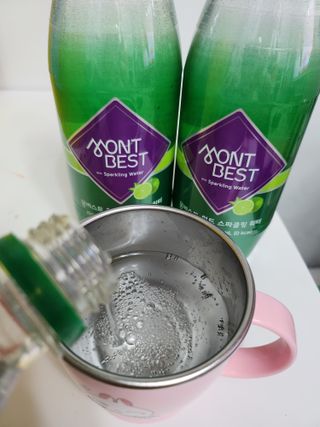 몽베스트 Montbest with Sparkling water Lime20병 — 5점을 준 리뷰어가 2023년 3월 올린 사용 사진