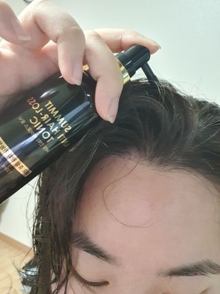썸헤어 / SUMHAIR 썸헤어 써밋 안티 헤어로스 토닉 — 5점을 준 리뷰어가 2021년 6월 올린 사용 사진
