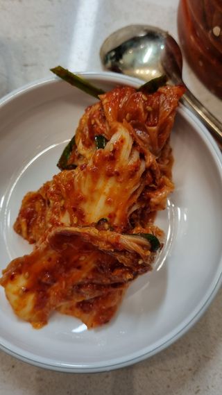 셰프애찬 알배기 겉절이 김치 1kg — 5점을 준 리뷰어가 2022년 9월 올린 사용 사진