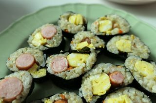해풀잎 누구나 김밥*1ea [(혼합야채 35g *1ea,  김밥김 (5g, 5ea),  양념간장 (6g, 5ea), 참기름(5g, 2ea)] — 5점을 준 리뷰어가 2022년 8월 올린 사용 사진