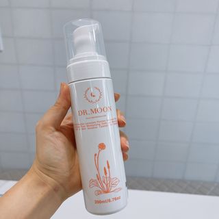 MF프리 [닥터문] 유산균 락토케어 질경초 여성청결제 200ml (폼타입) — 4점을 준 리뷰어가 2022년 7월 올린 사용 사진