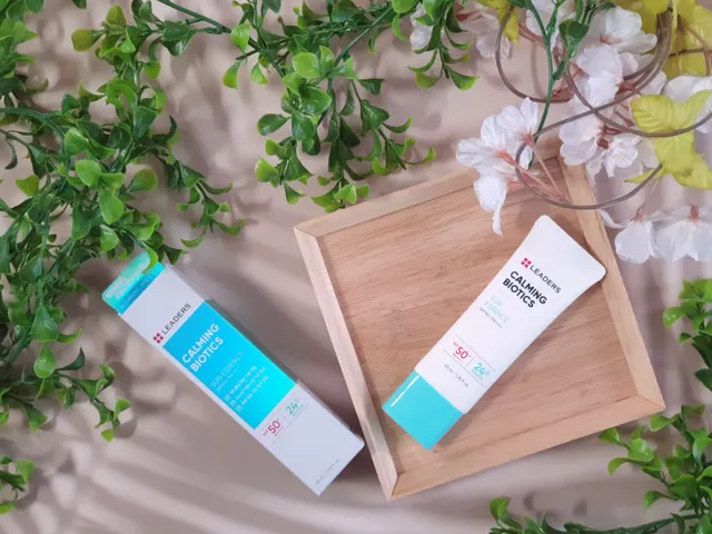 리더스 카밍 바이오틱스 선 에센스 SPF 50+ PA++++ 리뷰 사진