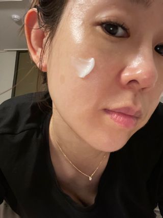 플레라디 에델바이스 인리치드 머랭 크림 — 4.5점을 준 리뷰어가 2021년 7월 올린 사용 사진