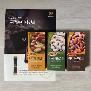 짜먹는 이지견과 짜먹는 이지아몬드, 짜먹는 이지허니피넛, 짜먹는 이지캐슈넛 각 10g X  10포 — 5점을 준 리뷰어가 2021년 2월 올린 사용 사진