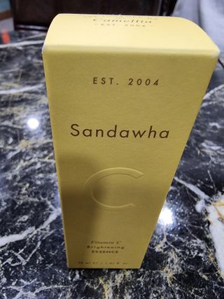 스킨큐어 산다화 비타민c 화이트닝 에센스 30ml — 5점을 준 리뷰어가 2023년 10월 올린 사용 사진