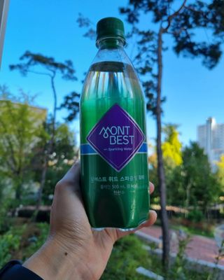 몽베스트 Montbest with Sparkling water Plain 20병 — 5점을 준 리뷰어가 2021년 10월 올린 사용 사진